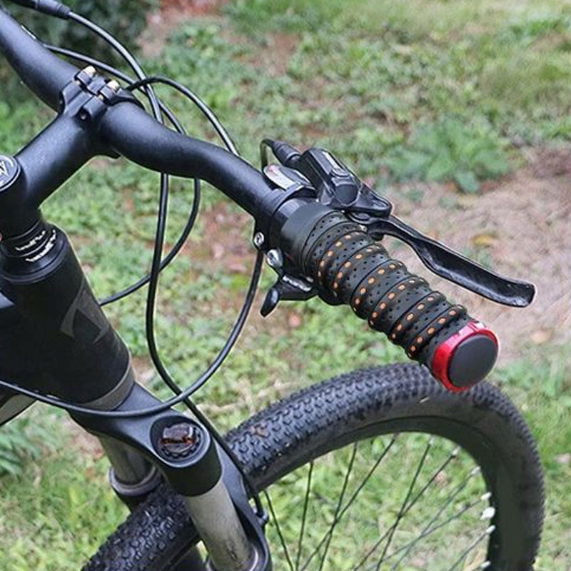 🏍️🔥Buy 2 Get 4 Free!✨ Anti-Slip Soft Silicone Handlebar Grips for Bicycles & Motorcycles - Enhance control and vibration damping for safer riding 🛡️🧤