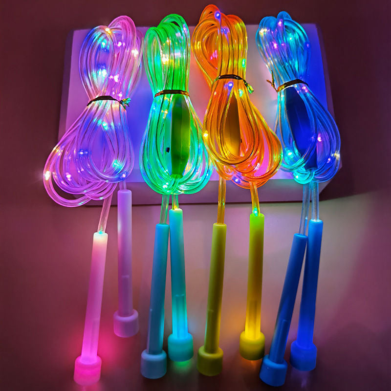 🌟✨ LED light-up jump rope – With 3 adjustable modes and shockproof design for long-lasting fun! 💡🏃♀️ Perfect for outdoor activities, sustainable with rechargeable battery. 🌿