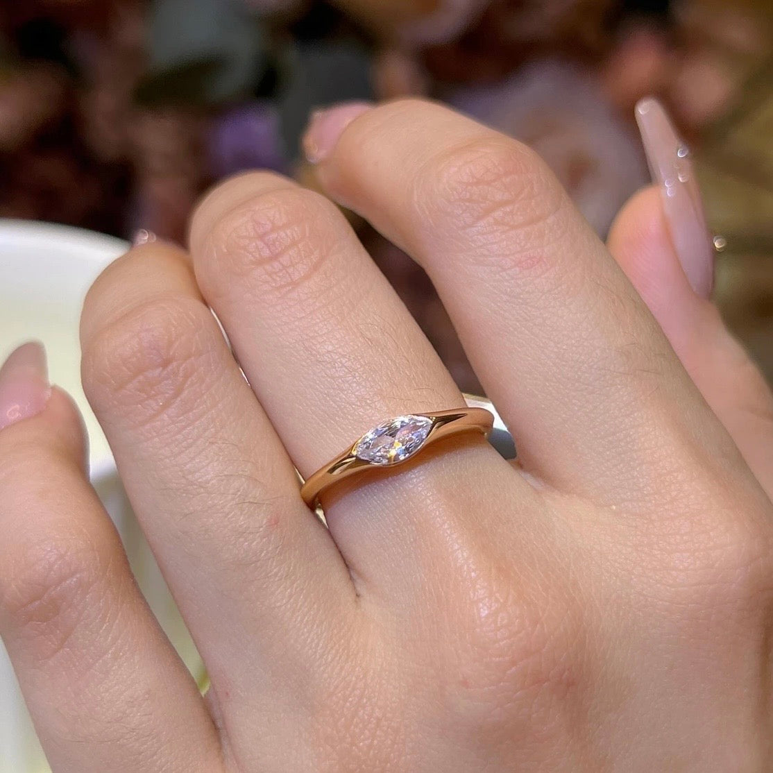 🎁Gift For You | East West Marquise Moissanite Ring