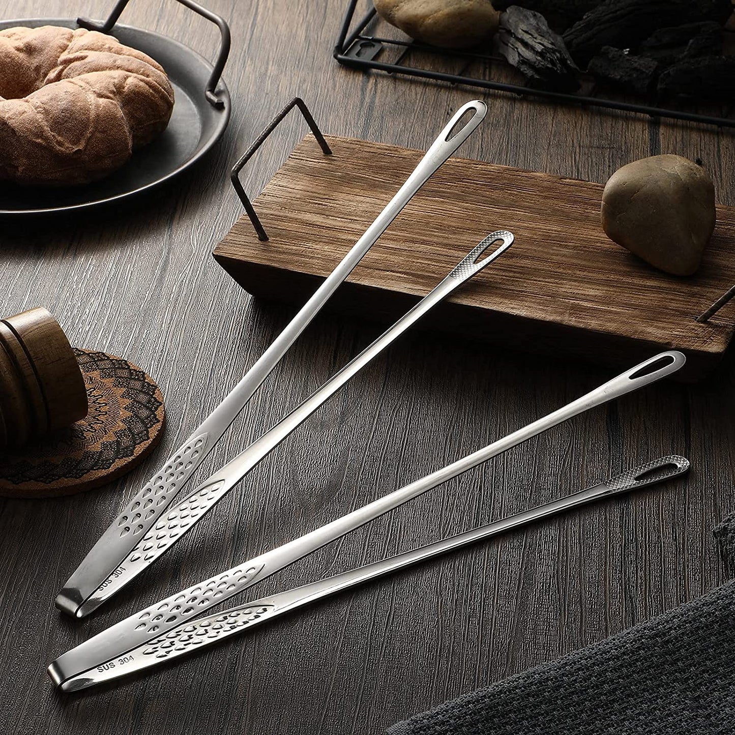 🥳HOT SALE🥳💞50K+ SOLD! BBQ Tongs – BOGO + 50% OFF! Integrated, easy grip & food-grade steel. Grill & kitchen favorite – grab yours! ✅
