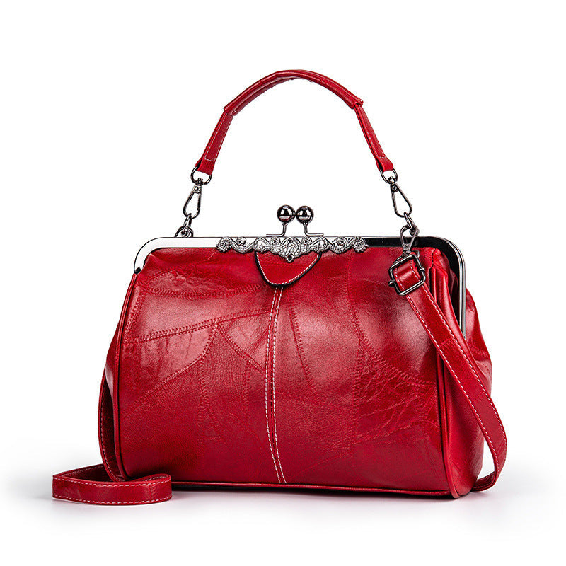 👛 2026 Retro Fashion Clip Bag – Stylish, Elegant & Practical for Everyday Use 👜✨