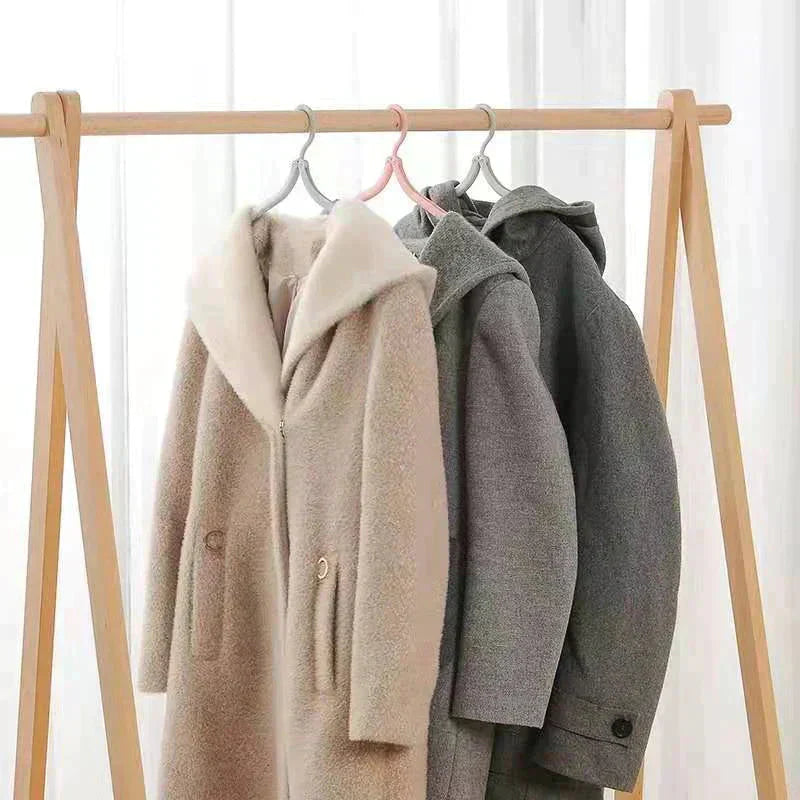 🔥Hot Sale 49% Off🔥🚀Foldable portable travel hangers, 10 pc