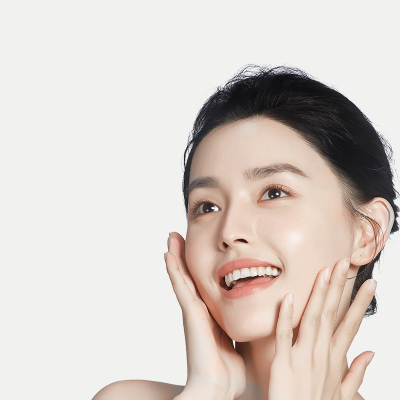 ✨ HOT SALE - BUY 2 GET 1 FREE! ✨ Radiant Skin & Spot Correcting Spray - Brightening Formula with Niacinamide for Even Tone & Glow 🌟🧴