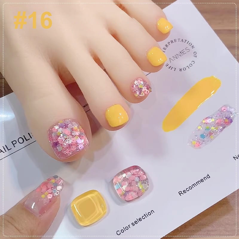 🎄Christmas Special Offer🎄💅Best-Selling Fashion Glitter Dual-Color Nail Polish Combo Set🎁Limited Time Promotion 50% OFF 🔥