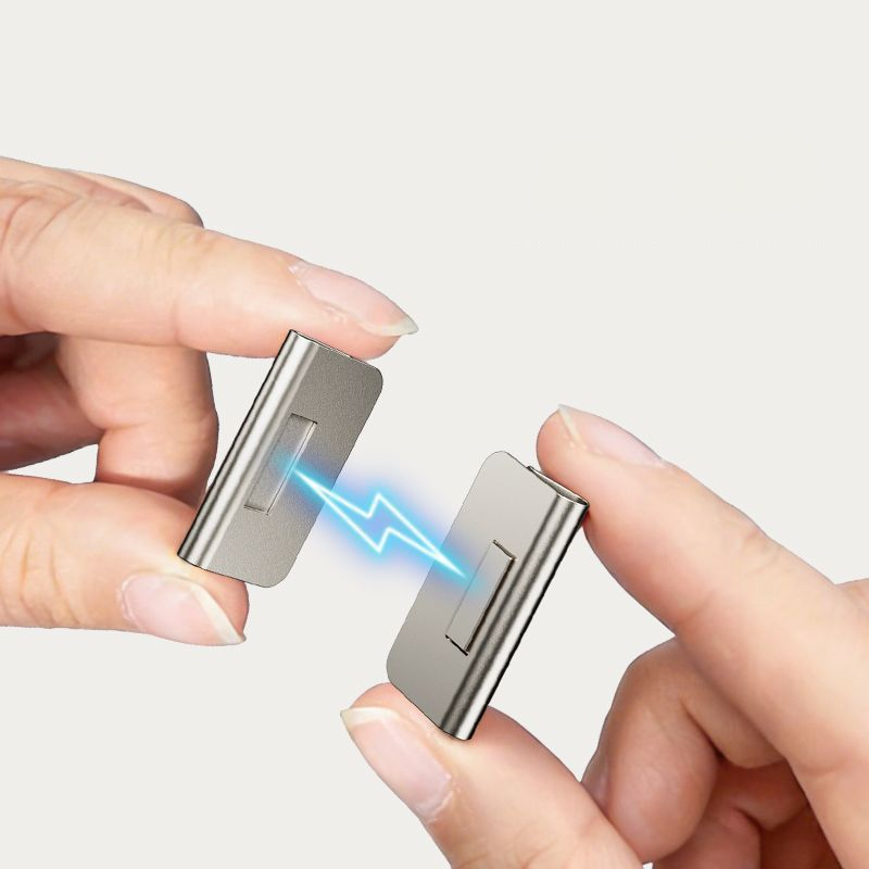 Magnetic Curtain Buckles for Light Blocking