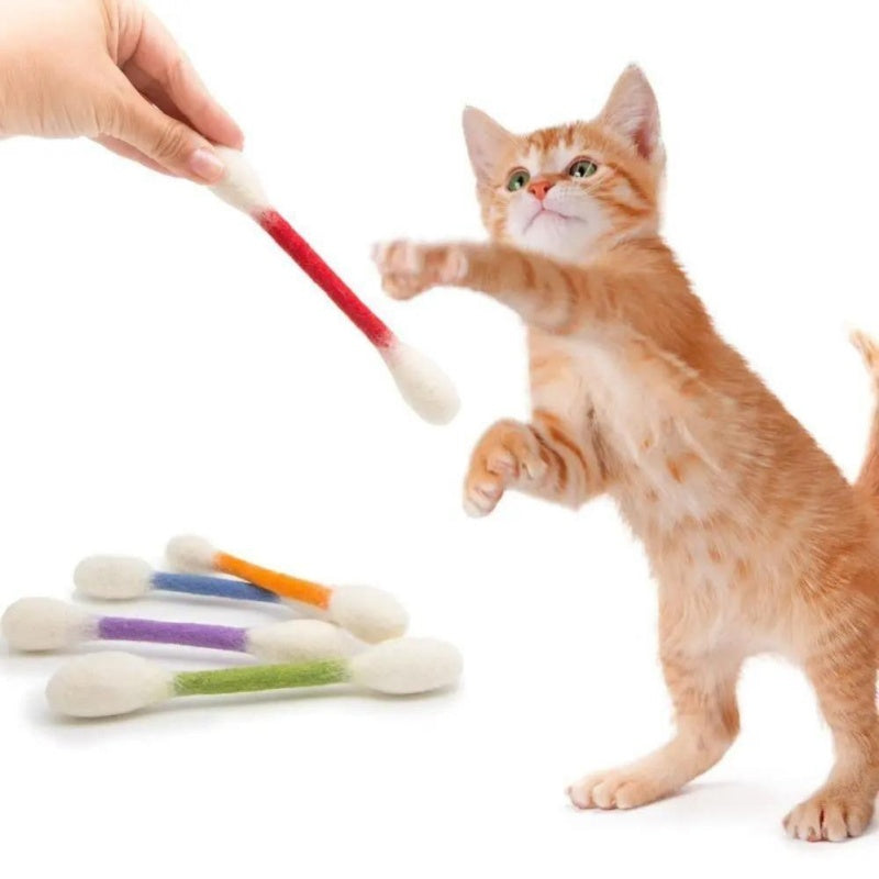 😺BORED CAT? FIX IT FAST!😺 Interactive Swab Toy – Premium Catnip, Durable Felt, Dental Care – Kicks, Chases & Pounces! 🐾
