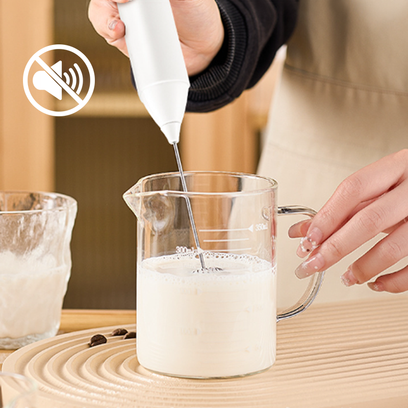 🔥 Electric Drink Foam Mixer – 3 Adjustable Speeds with 400mAh Battery – Ideal for Whipping Cream, Milk Foam, Baby Food & Milkshakes 🥛🌀