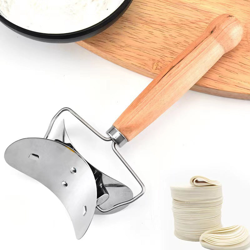 🥳HOT SALE🥳💞50K+ SOLD! Dumpling Cutter – From £5.99! Stainless steel, wood handle & even cuts. Perfect wrappers – grab yours! ✅